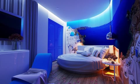 Luxury Double Room, Sauna | Desk, iron/ironing board, WiFi (free), bed sheets