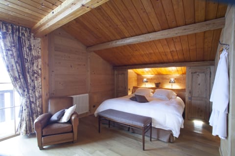 Suite (La suite d'Albert) | 1 bedroom, premium bedding, down comforters, individually decorated