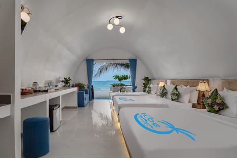 Tube Family Sea View | Beach/ocean view
