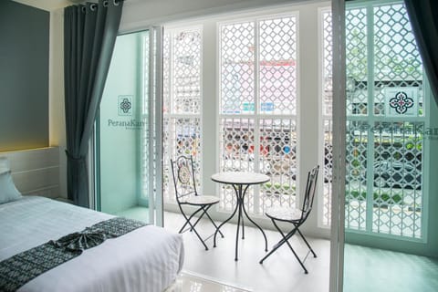 Premium bedding, in-room safe, individually decorated, desk