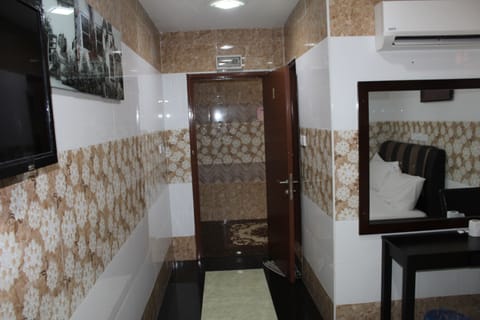 Double Room | Living area | TV