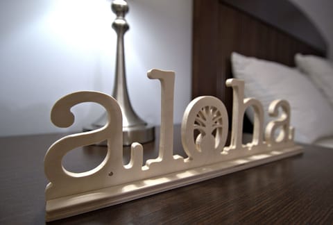 Clean and Modern, with a touch of Aloha!