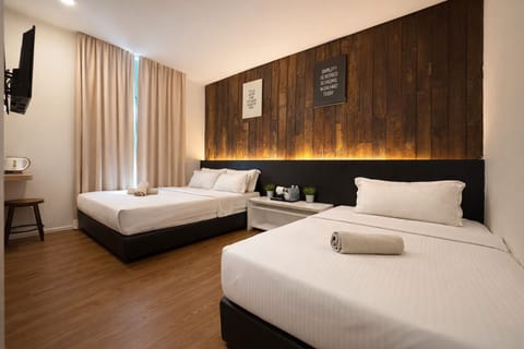Family Room, 2 Bedrooms, Non Smoking, City View | Free WiFi, bed sheets