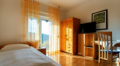 Standard Single Room, 1 Twin Bed, Non Smoking | Free WiFi, bed sheets