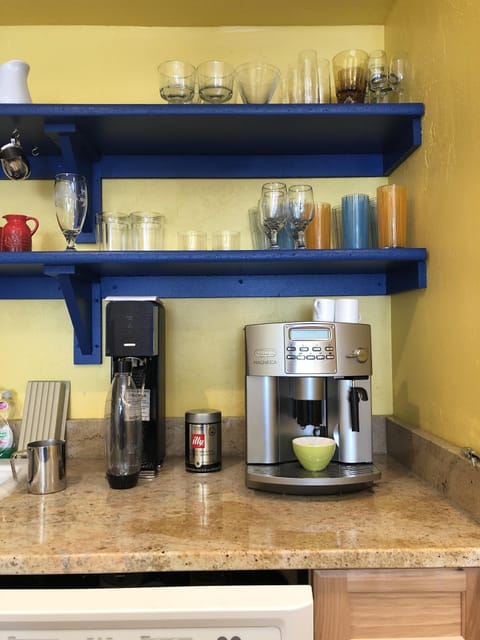 kitchen: espresso machine