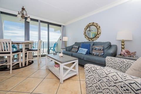 Island Winds East 503 Gulf Shores, Alabama, beach front, 2 bedroom condominium