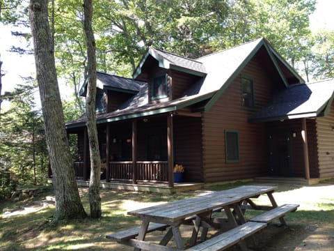 Coleman Pond Log Home.