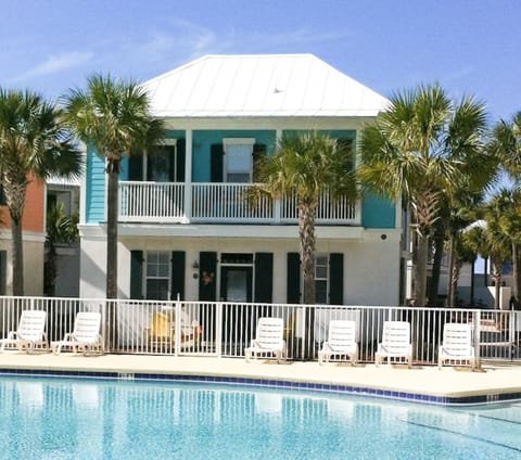 Lovely Coastal Blue at Bungalows at Seagrove