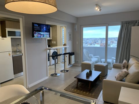 Standard Apartment, 1 Bedroom, Non Smoking, City View | Living room | LED TV