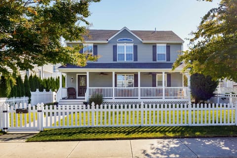 Ocean City Vacation Rental | 6BR | 3BA | 2,200 Sq Ft | Stairs Required