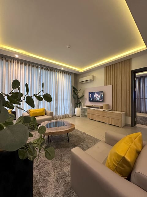 Deluxe Room, Accessible, City View | Premium bedding, down comforters, in-room safe, desk