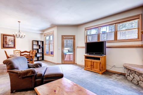 Living Room - Living Room