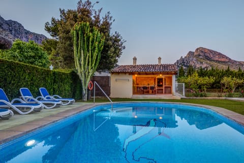 At sunset it is very nice and quiet!!!💕😊😉👌🏡🏊‍♀️