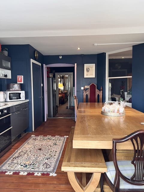 Kitchen leading to garden 