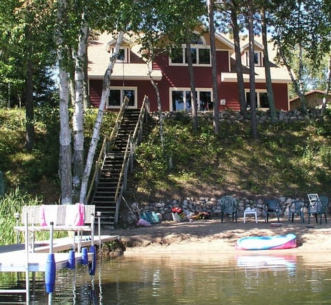 O'brien Lake Front, Sandy bottom beach,
Great fishing off dock