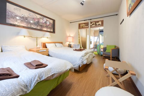 Big House (Max 9 guests) | 1 bedroom, free WiFi, bed sheets