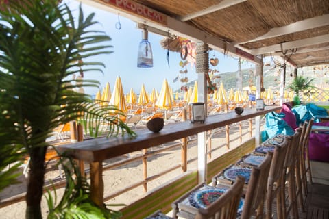 Beach bar