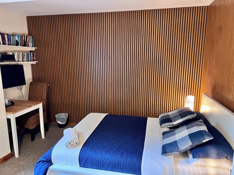 Deluxe Double Room | Desk, blackout drapes, iron/ironing board, free WiFi