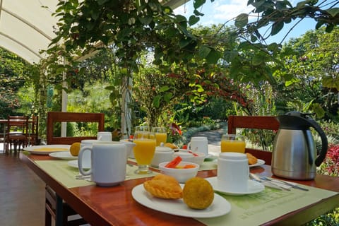 Free daily full breakfast