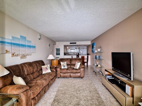 Open floor plan is great for family interaction.