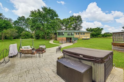 Nunnelly Vacation Rental | 3BR | 2BA | 1,700 Sq Ft