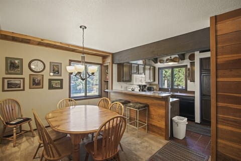 Dining Room with seating for 6