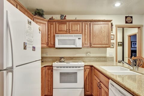 Nice fully equipped kitchen