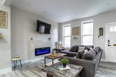 Living Room w/Electric Fireplace