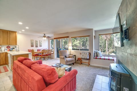Mammoth Lakes Vacation Rental | 1BR | 1BA | 672 Sq Ft | Stairs Required
