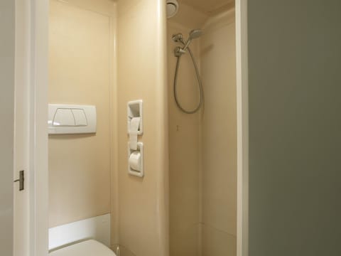 Shower, towels, soap, shampoo