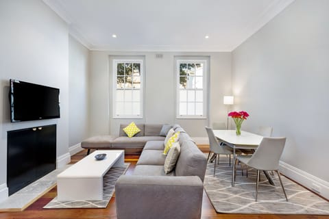 Relax on the 6 seat lounge, with high ceilings, polished floors and ambient lighting. Enjoy hi-speed unlimited broadband internet with the latest Apple TV/ Netflix for your entertainment. Dine at the 4 seat dining table. 