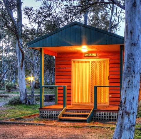 Cedar Cabins | Exterior