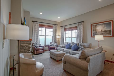 Soaring Eagle 404 is a corner unit.