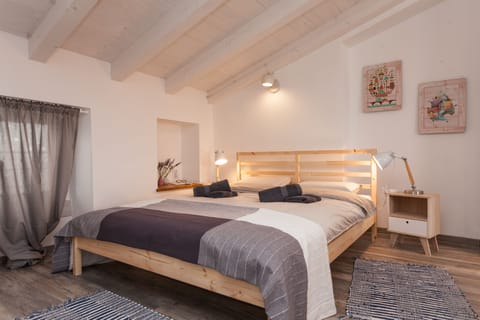 Panoramic Studio, Sea View (Mare) | In-room safe, soundproofing, free cribs/infant beds, free WiFi