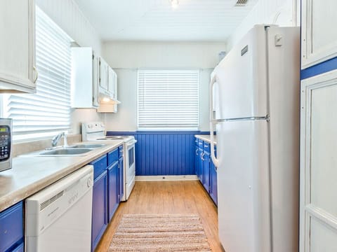 Upstairs Fully Equipped Kitchen