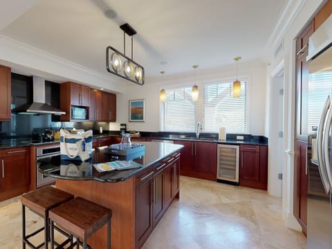 Residence #3830 - Second Floor Fully Furnished Kitchen