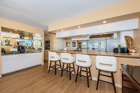 Bar stools for a quick bite