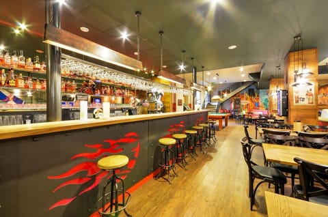 Sports bar