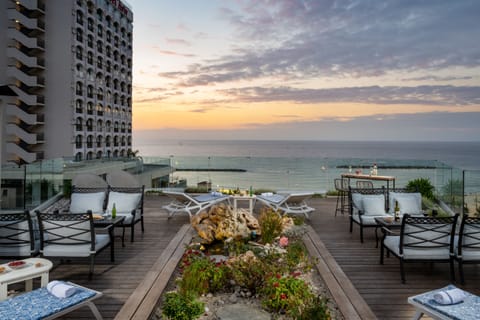 Rooftop terrace