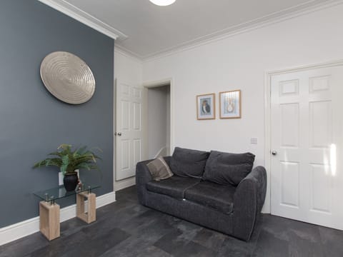 Double Room, Shared Bathroom | 1 bedroom