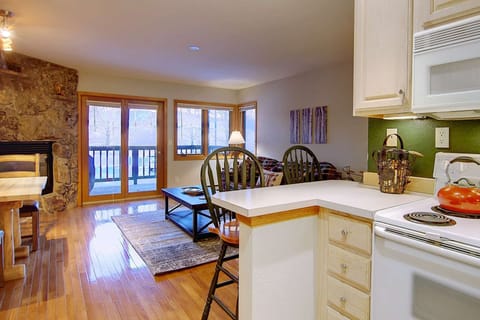 Enjoy the view of the slopes while making your favorite meals.