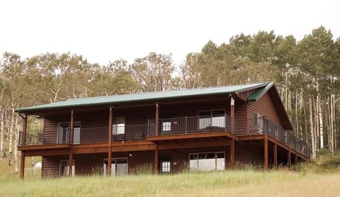 Our Upper Aspen Lakehouse cabin from the front! 