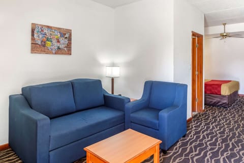 Desk, iron/ironing board, WiFi (free), alarm clocks