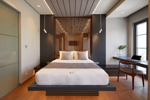 Exclusive Junior Suite with Terrace | 2 bedrooms, Egyptian cotton sheets, premium bedding, minibar