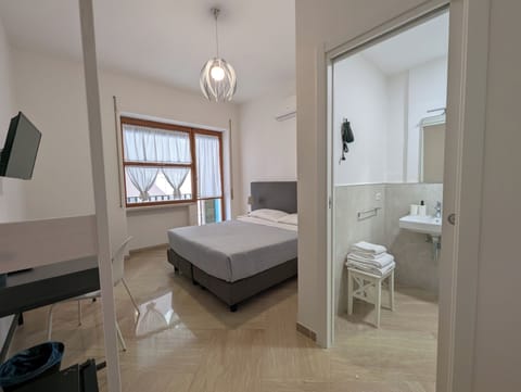 Basic Double or Twin Room, Private Bathroom | Premium bedding, down comforters, minibar, in-room safe