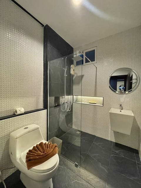 Bungalow, Pool View | Bathroom | Shower, free toiletries, towels