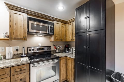 CooperWynnPropertyManagement-Jupiter Inn 18