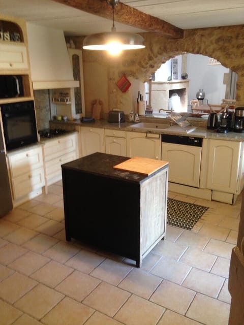 All equipped main kitchen attached to dining room