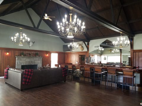 The view is the Great Riom! Beautiful and nod to Bay View fishing and hunting !