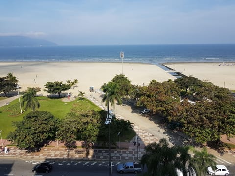 Beach nearby, 6 beach bars